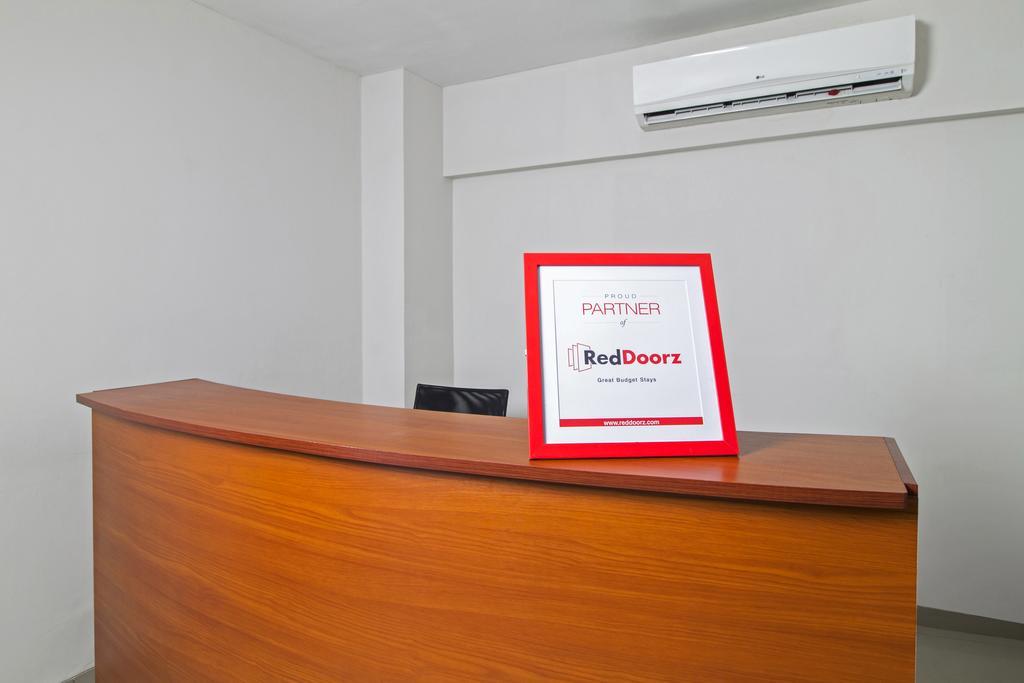Reddoorz Plus @ Setiabudi Tengah Jakarta Eksteriør bilde